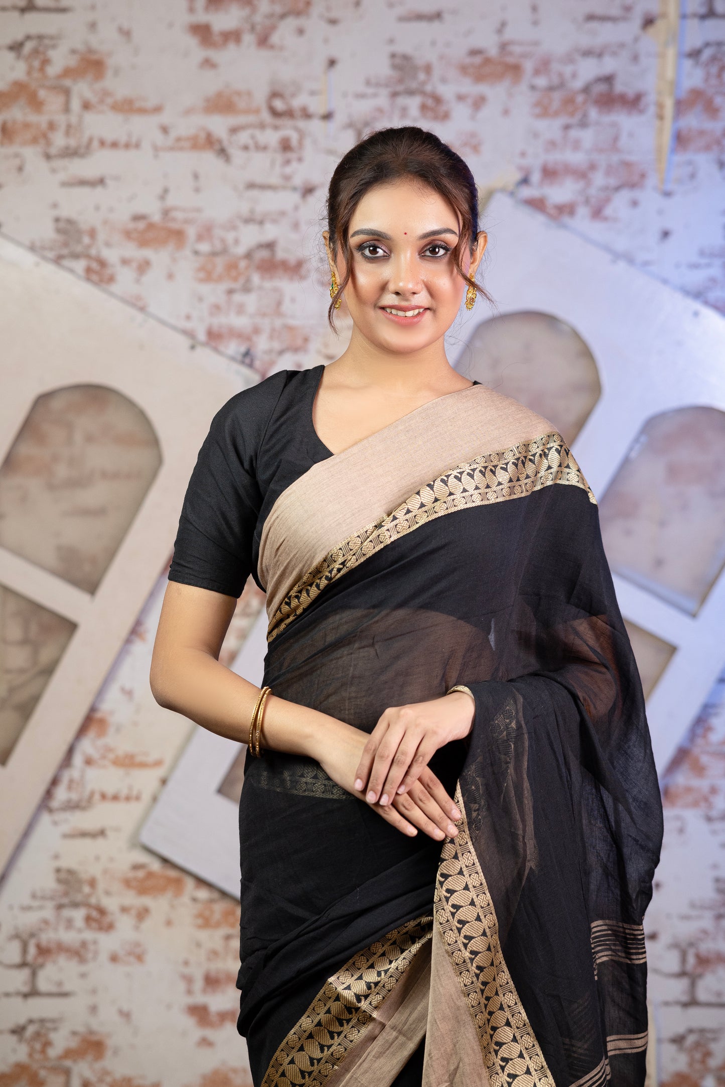 Black and Sandalwood Pure Mul Mul Saree