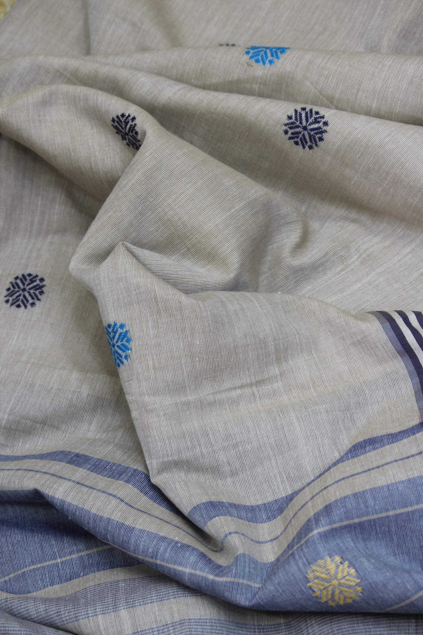 Cream with Blue Handloom Premium Cotton Saree