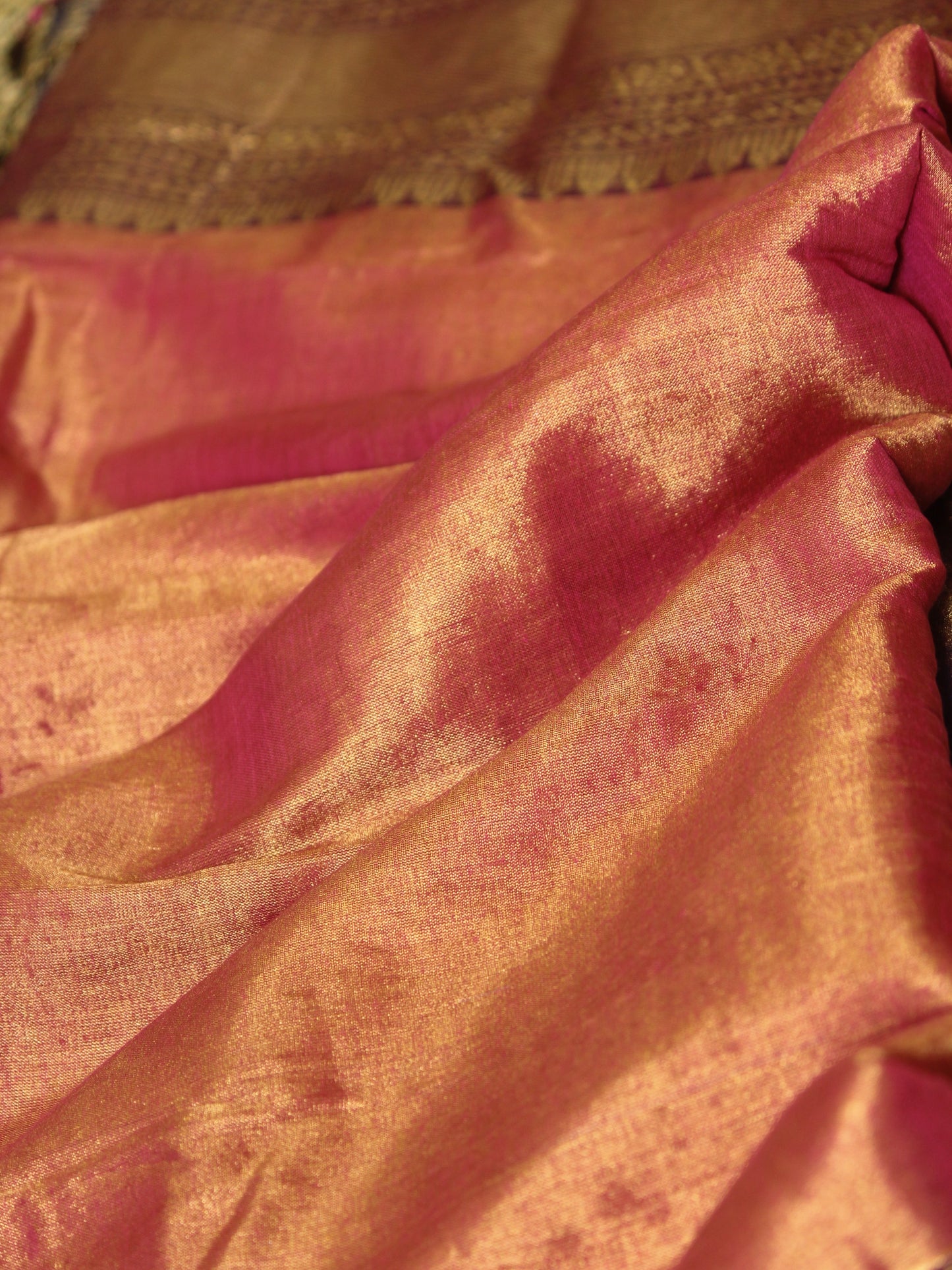 Onion colour Tissue Zari Border Saree