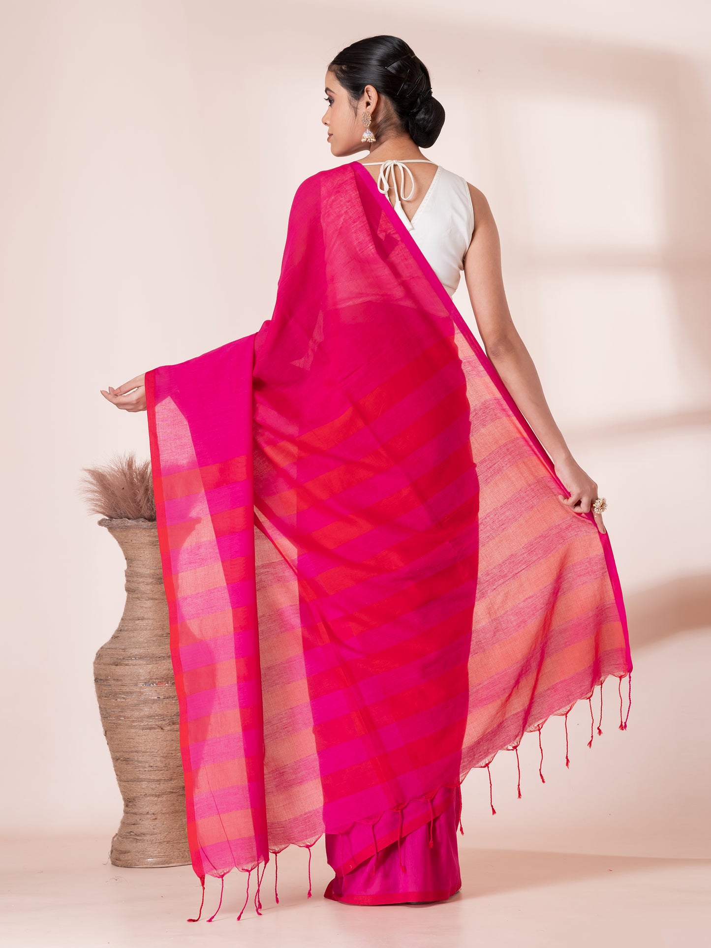 Red Pink Handloom Mul Cotton Saree