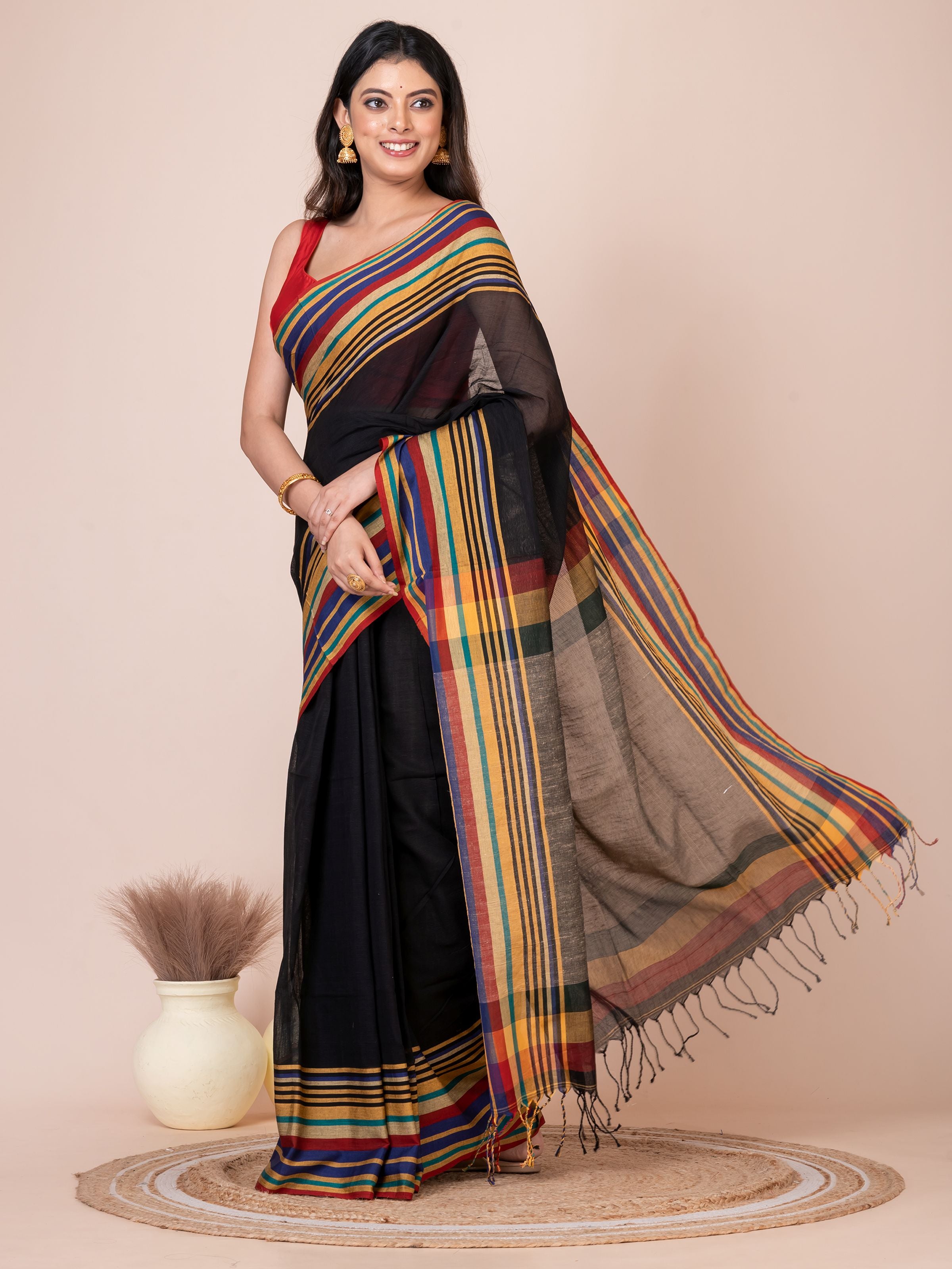 Black Handloom Cellular Cotton Saree
