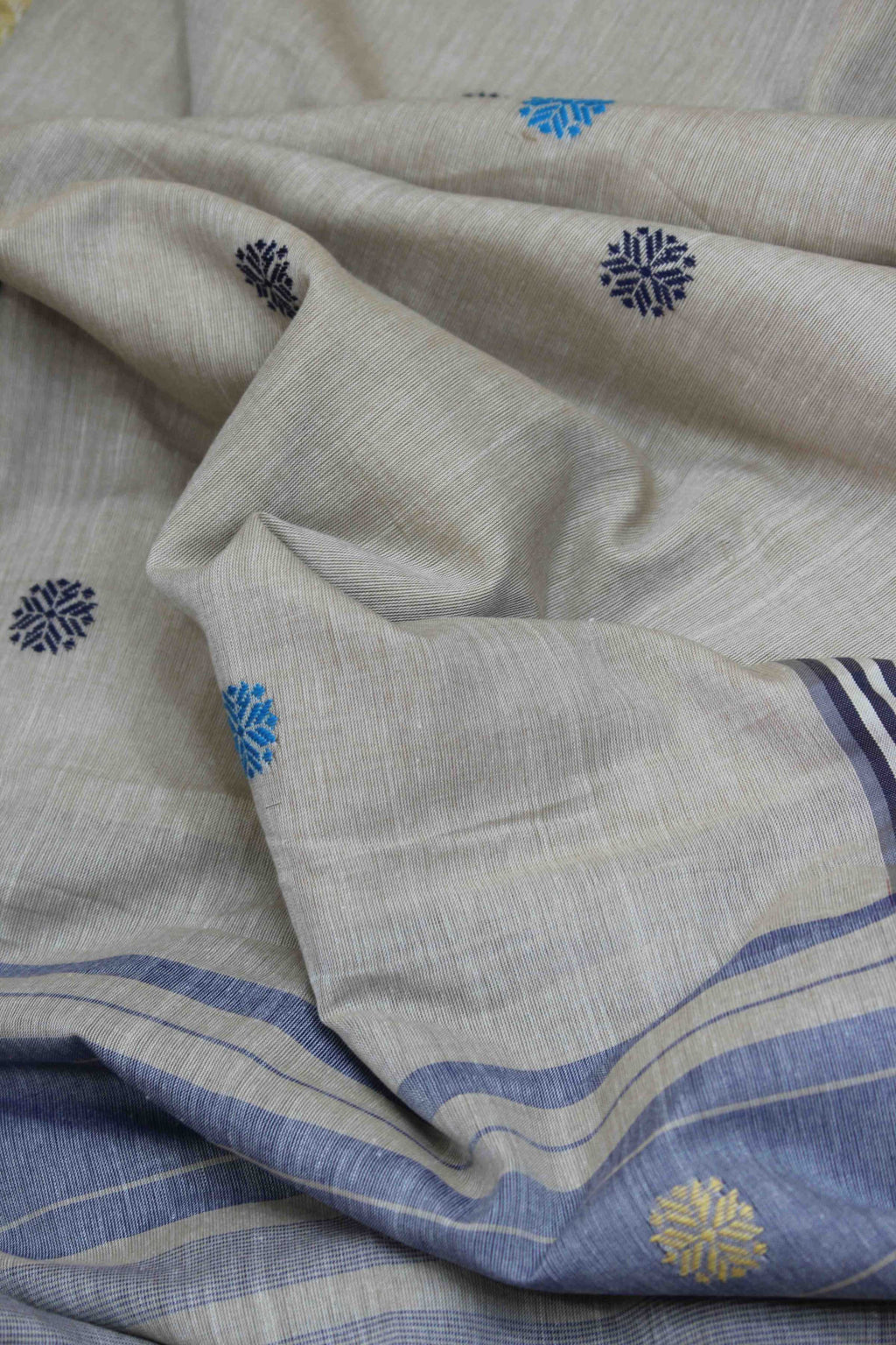 Cream with Blue Handloom Premium Cotton Saree