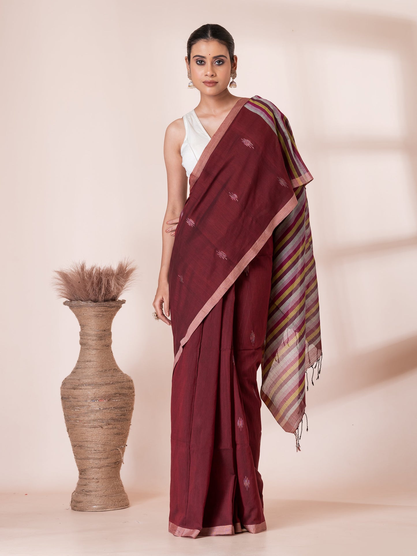 Maroon Jamdani Butis Handloom Premium Cotton Saree