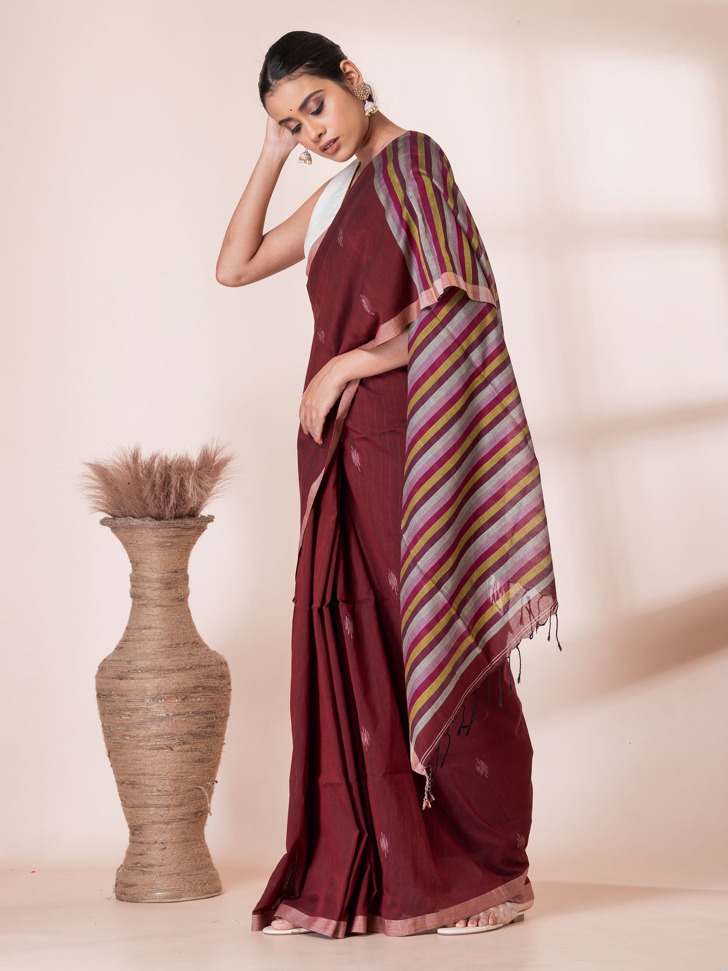 Maroon Jamdani Butis Handloom Premium Cotton Saree