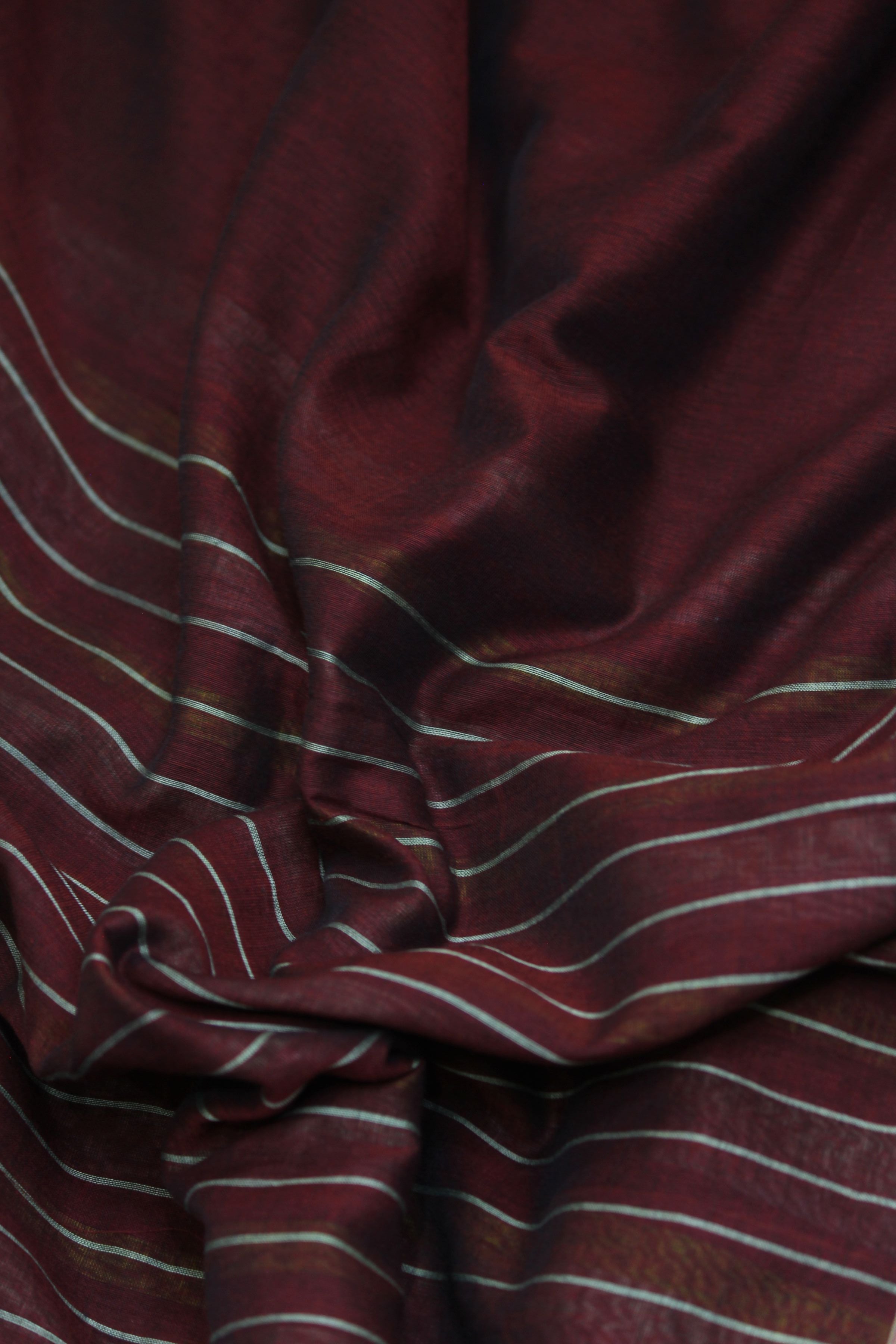 Maroon Jamdani Butis Handloom Premium Cotton Saree