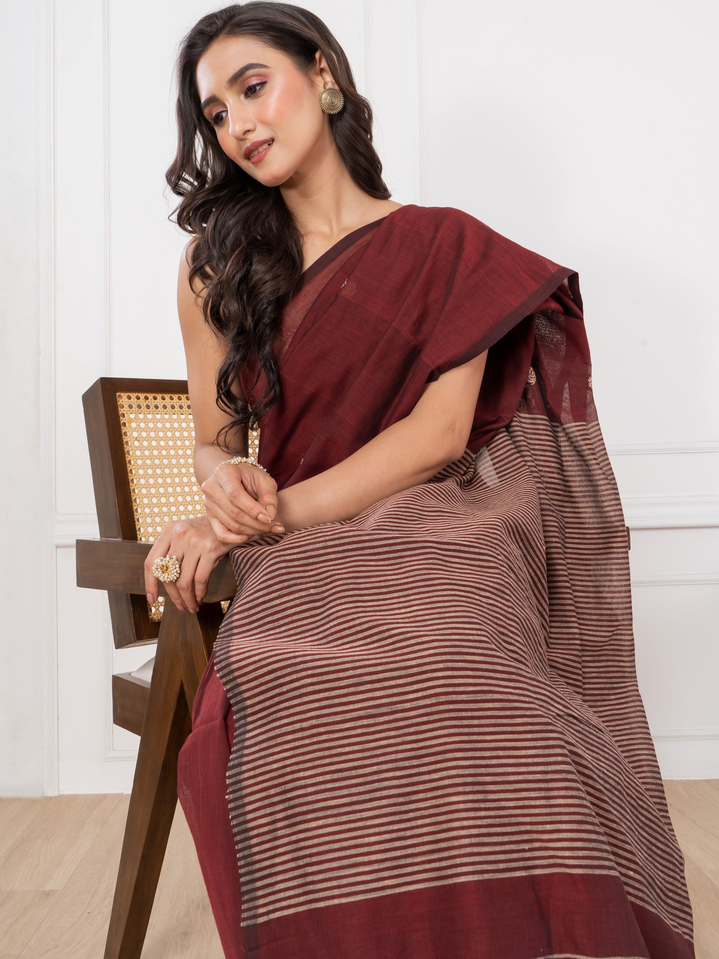 Premium Handloom Burgundy & Cream Cotton Saree