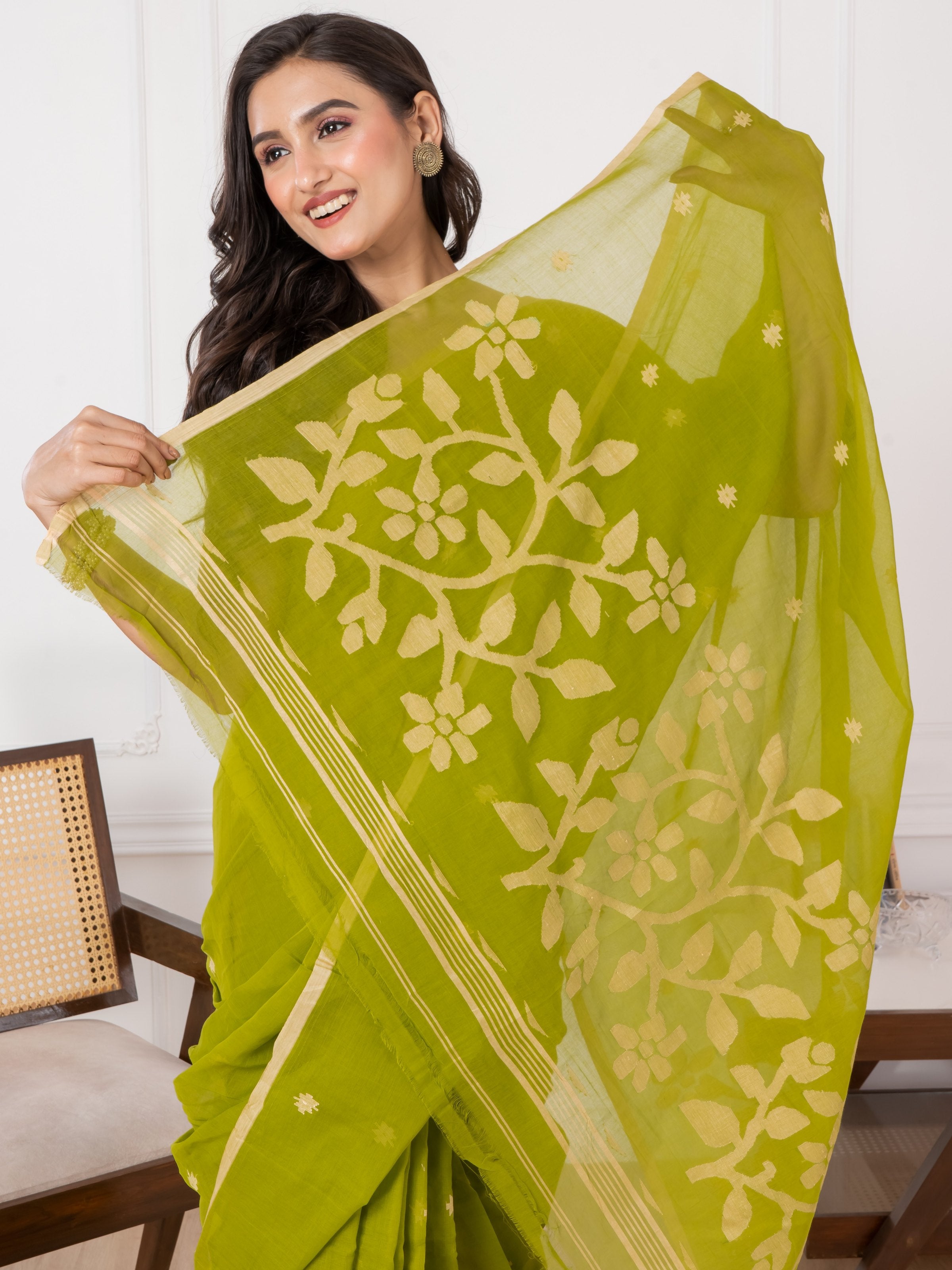 Premium Handloom Avocado Green Flower Motif Jamdani Cotton Saree