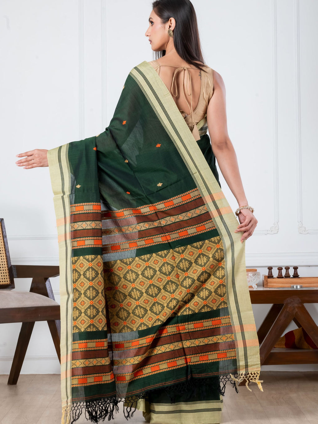 Premium Handloom Mercerized Bottle Green Cotton Bomkai Saree