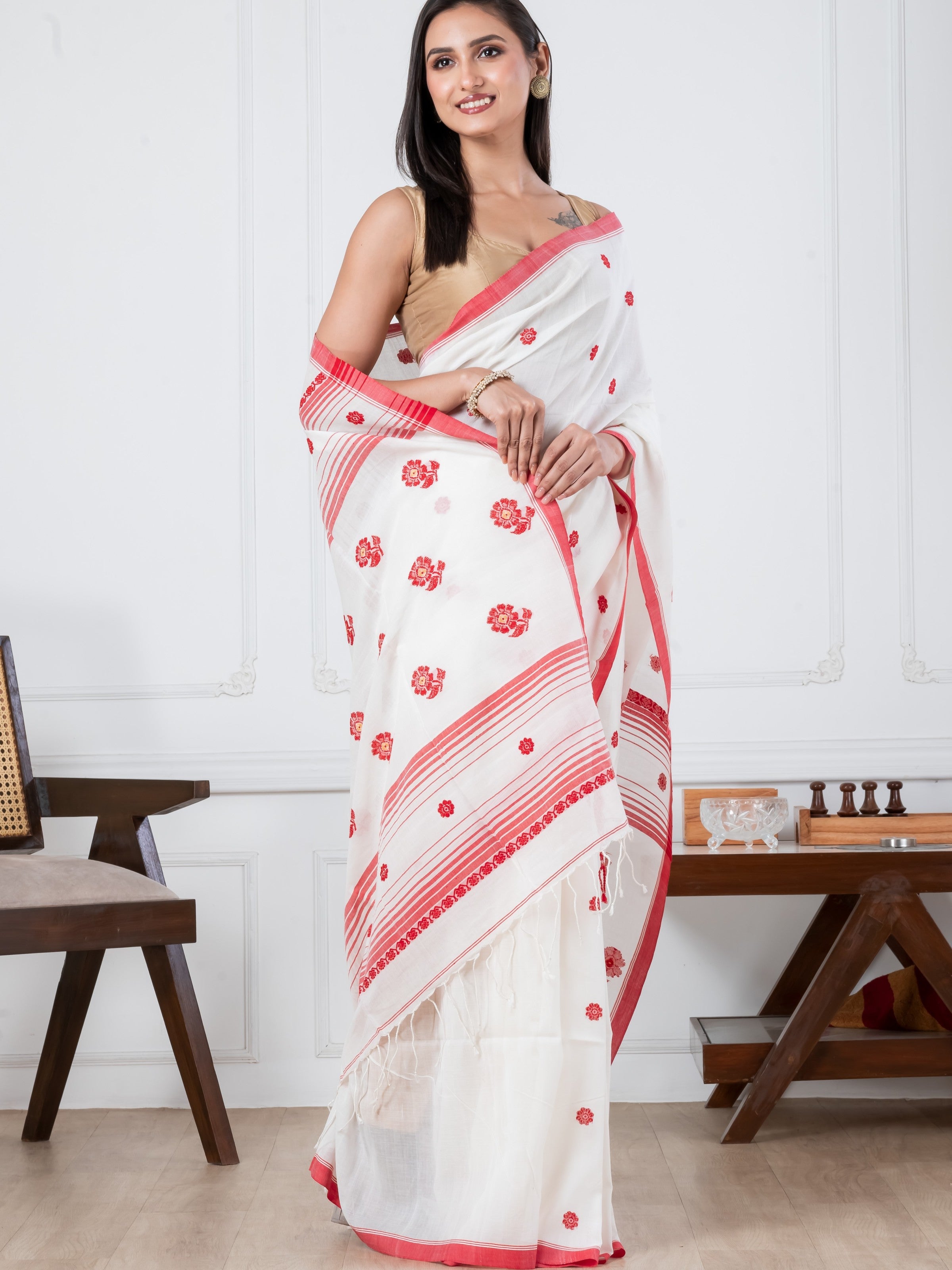 Premium Handloom Mercerized Red White Cotton Saree