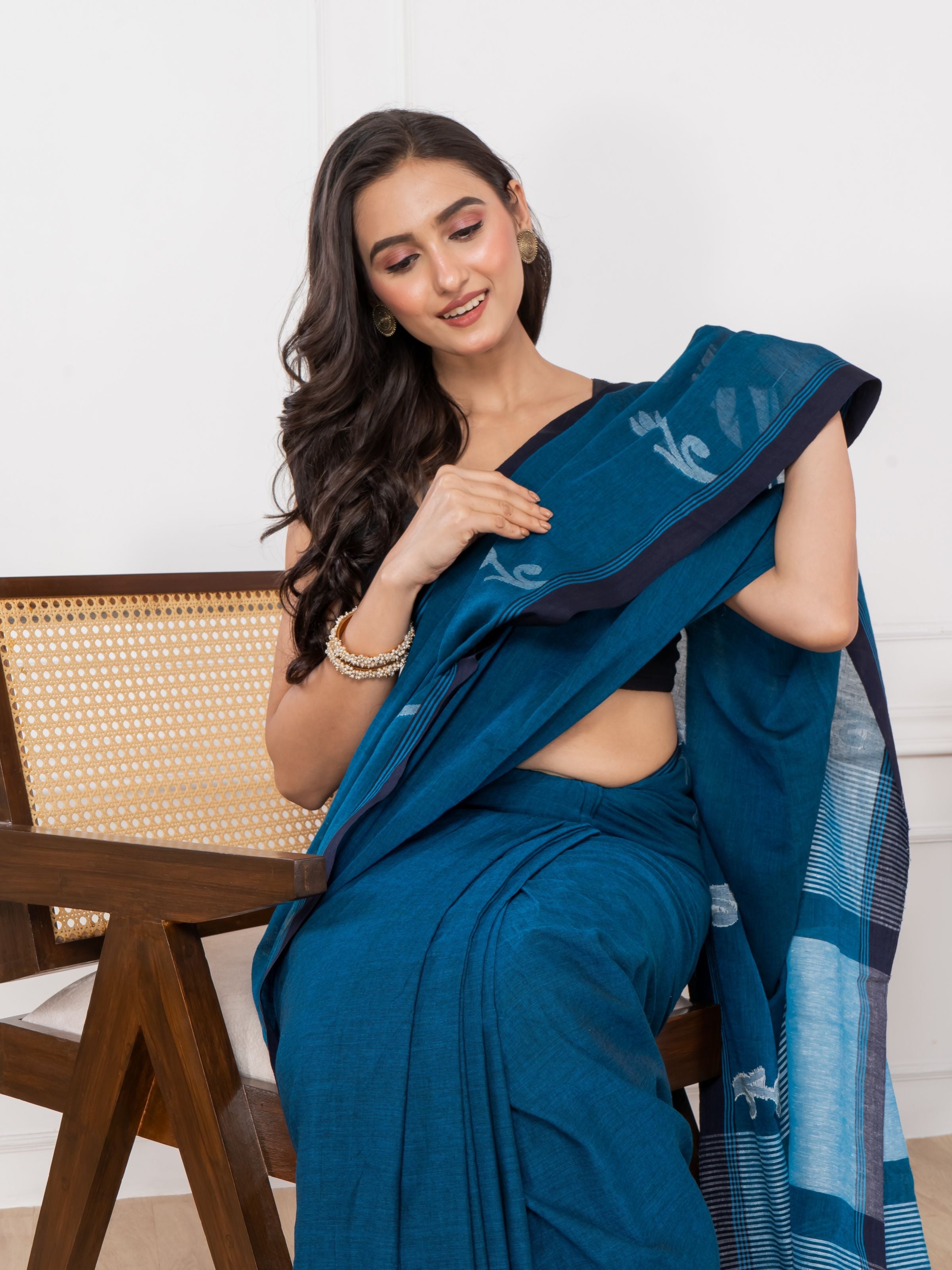 Premium Handloom Midnight Blue & Matka Pallu Cotton Saree