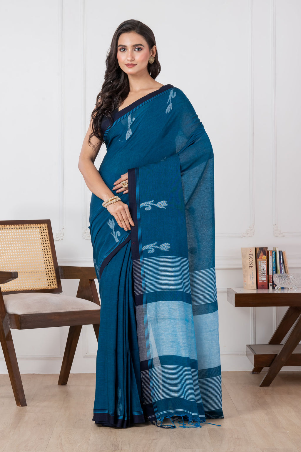 Premium Handloom Midnight Blue & Matka Pallu Cotton Saree