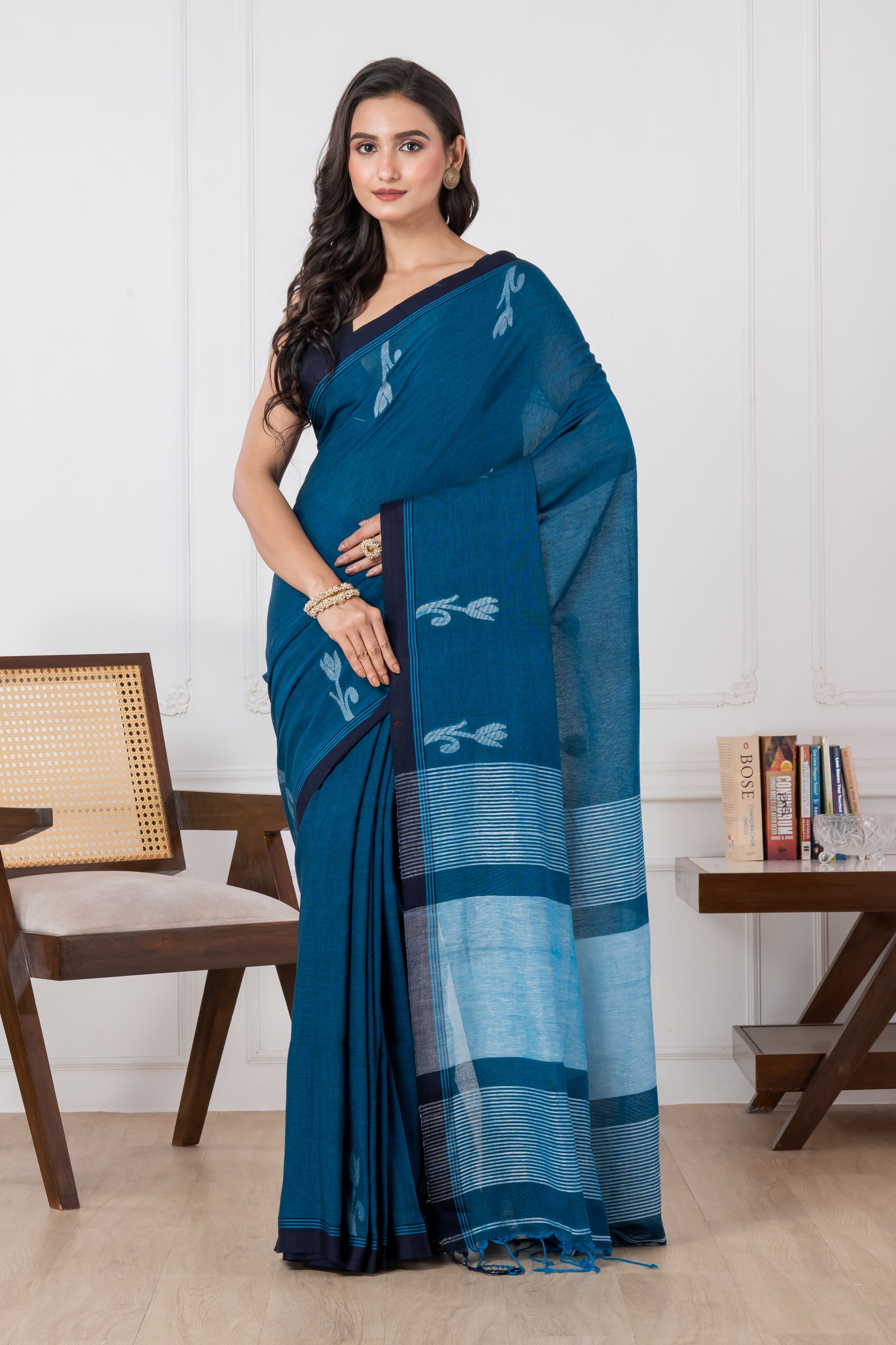 Premium Handloom Midnight Blue & Matka Pallu Cotton Saree