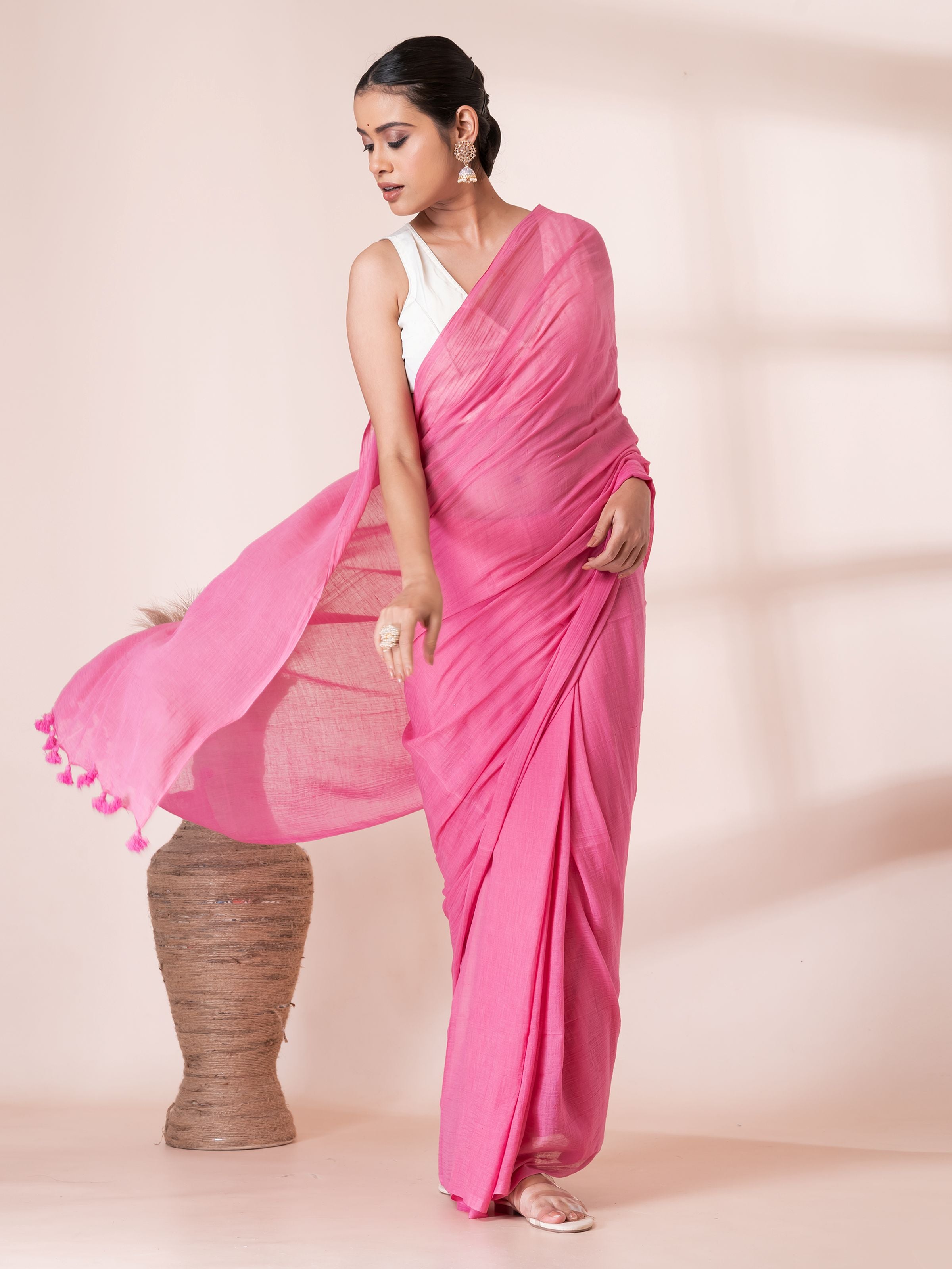 Sweet Pink Pure Handloom Mul Mul Saree