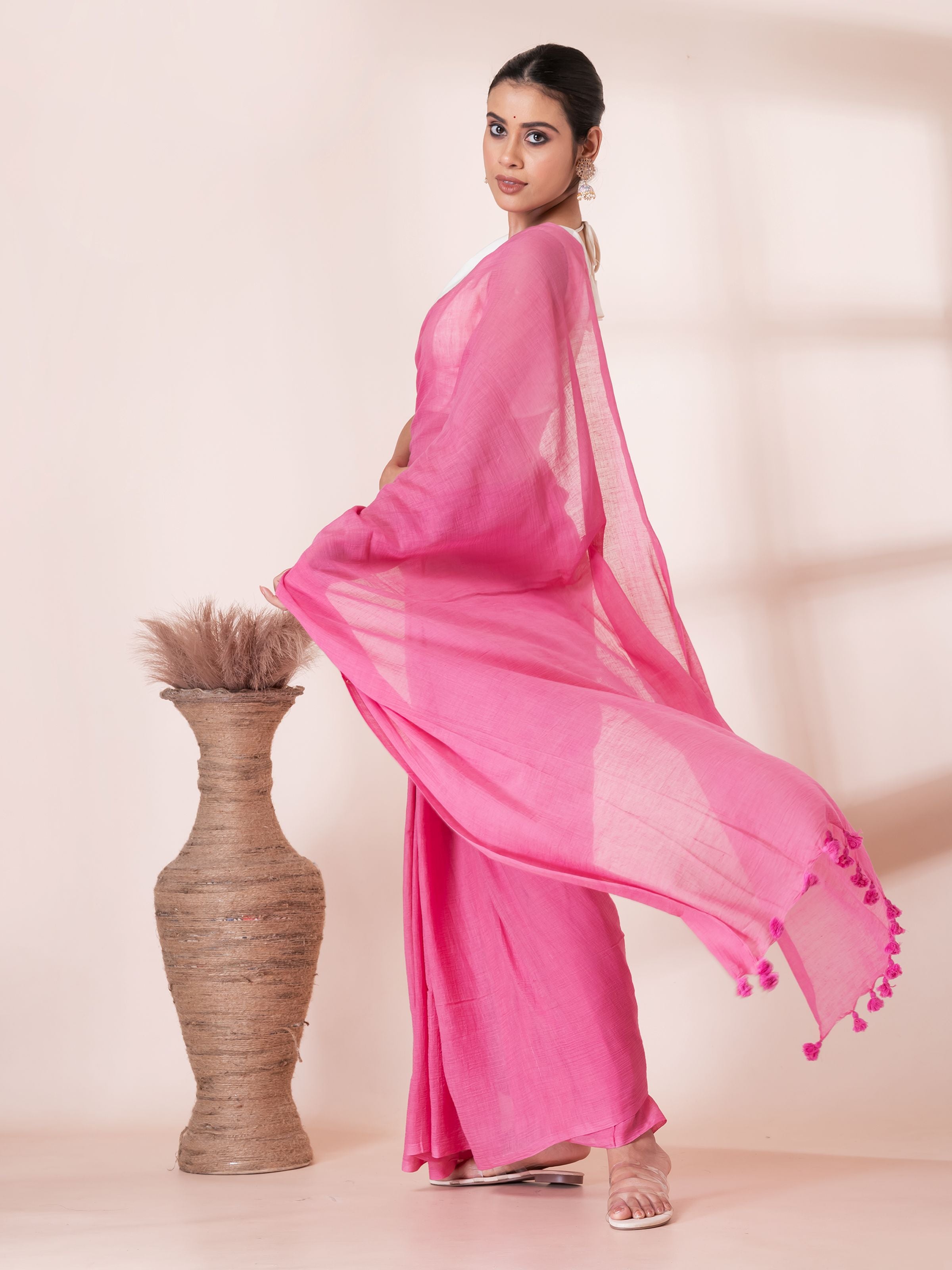 Sweet Pink Pure Handloom Mul Mul Saree