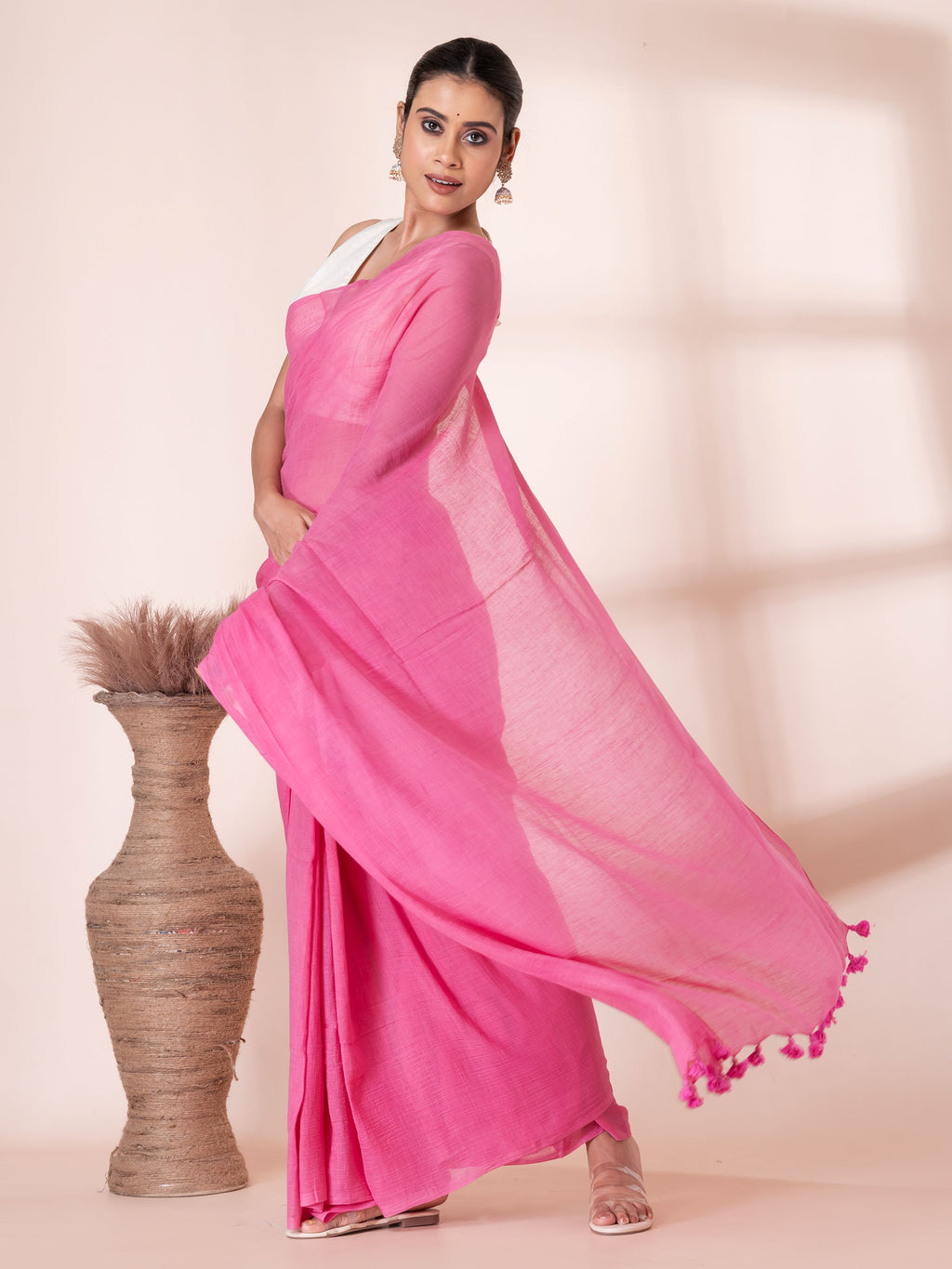 Sweet Pink Pure Handloom Mul Mul Saree