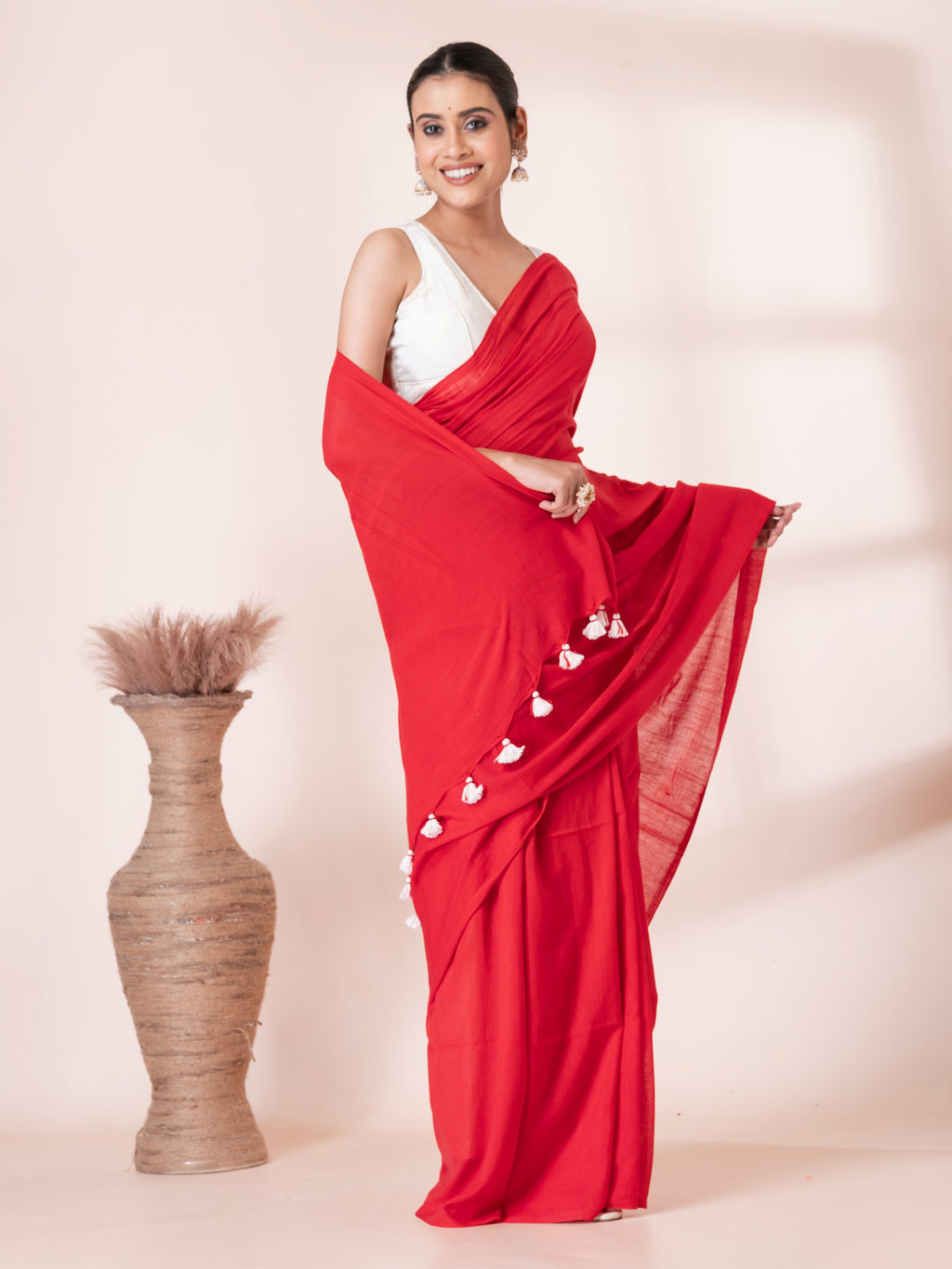 Sweet Red Pure Handloom Mul Mul Saree