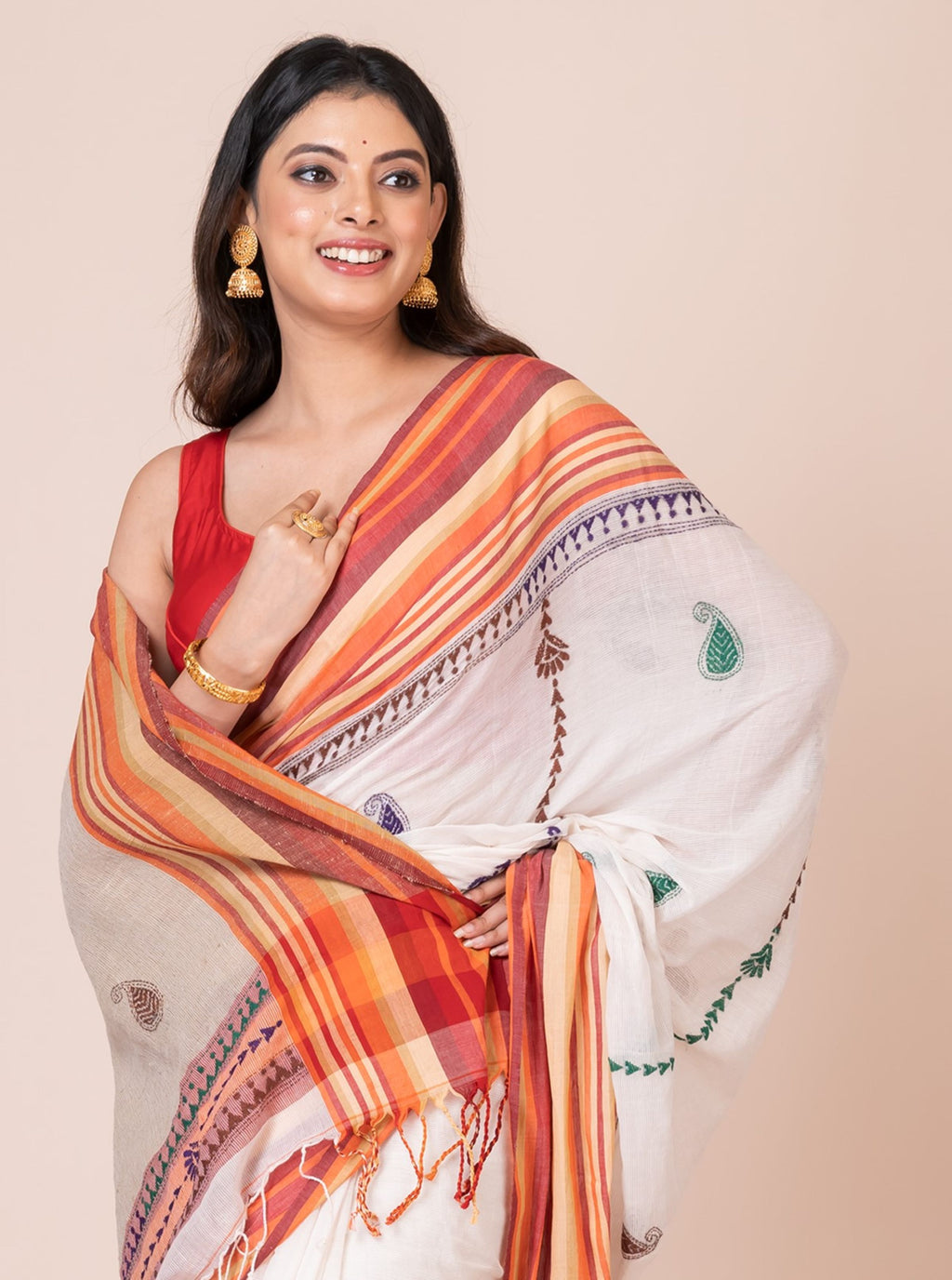 White Handloom Cellular Cotton Kantha Work Saree