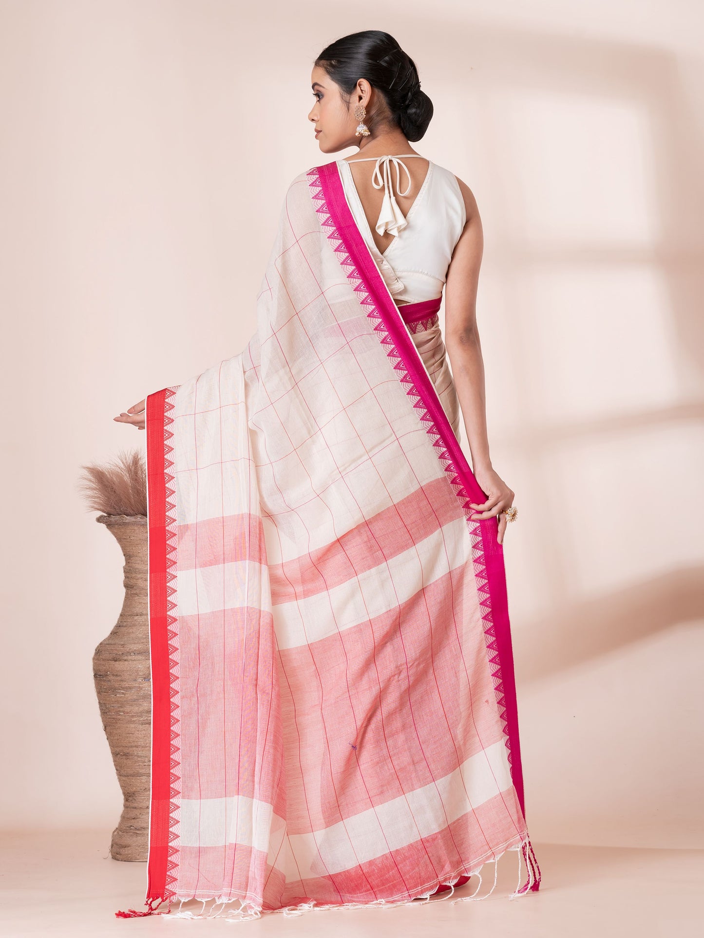 White with Red and Maroon Border Handloom Mul Cotton Saree